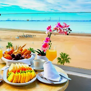 **** Hotel Puerto Bahia & Espagne