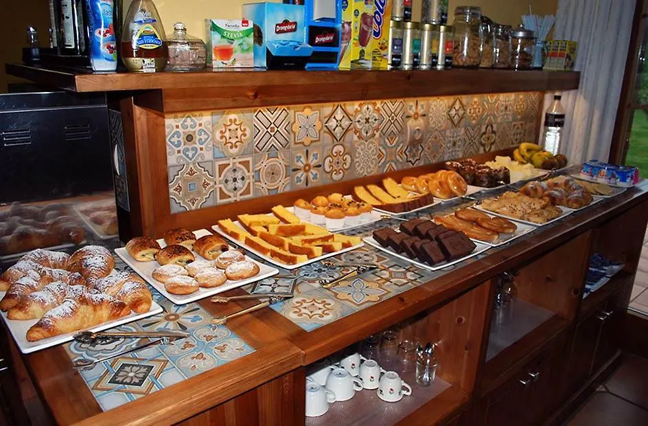 Posada Cabarceno Inn